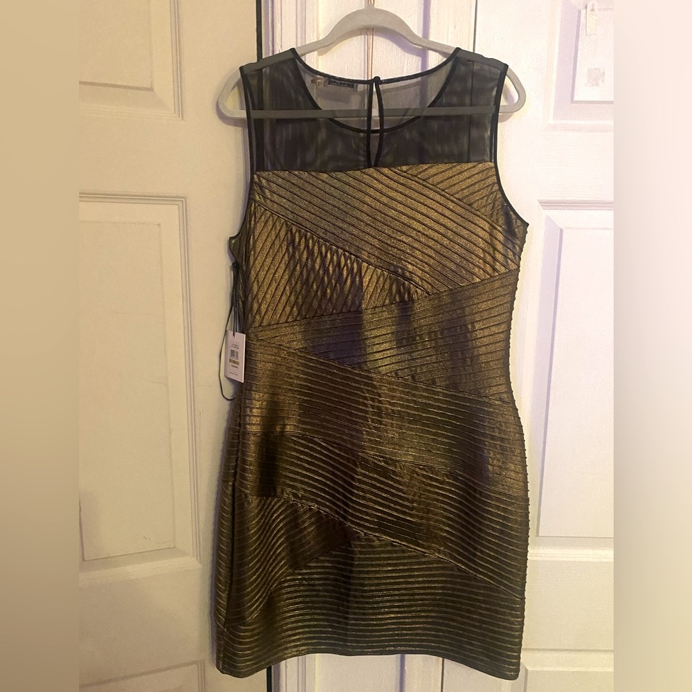 Black and Gold sleeveless Calvin Klein dress. Brand new
